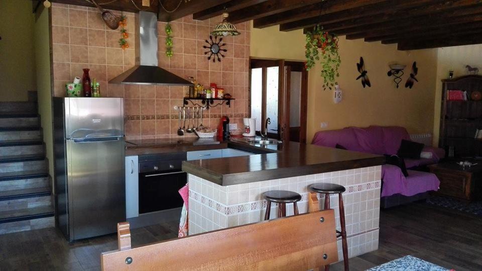 Casa Rural Rosa Magica Lancharejo Екстер'єр фото